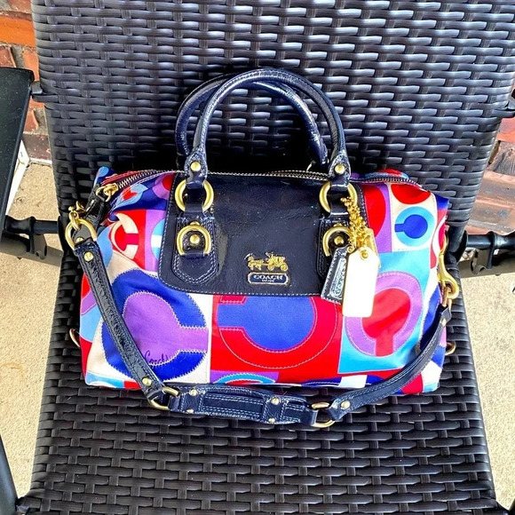 Coach Madison OP Art Resort Print Satin Patent Leather Sabrina Satchel - Picture 1 of 17